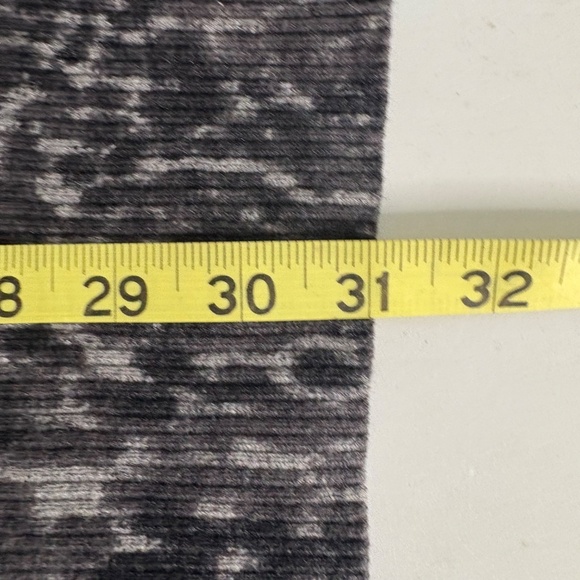 a.n.a Plus Size animal Print Sweater - Picture 11 of 11